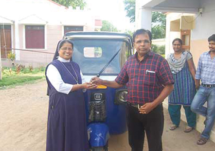 COMMUNITY-DEVELOPMENT-AUTO-DONATED-TO-OLD-AGE-HOME