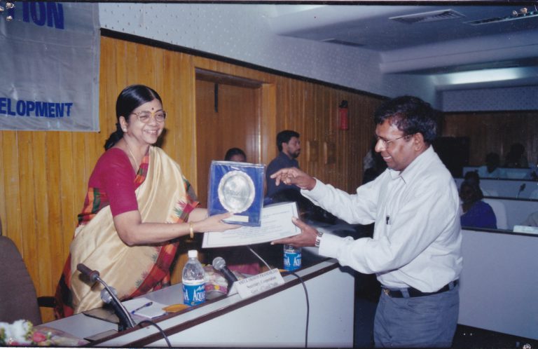 nabard-award-state-level-shg-linkage-2nd-prize-2001-2002-768x498